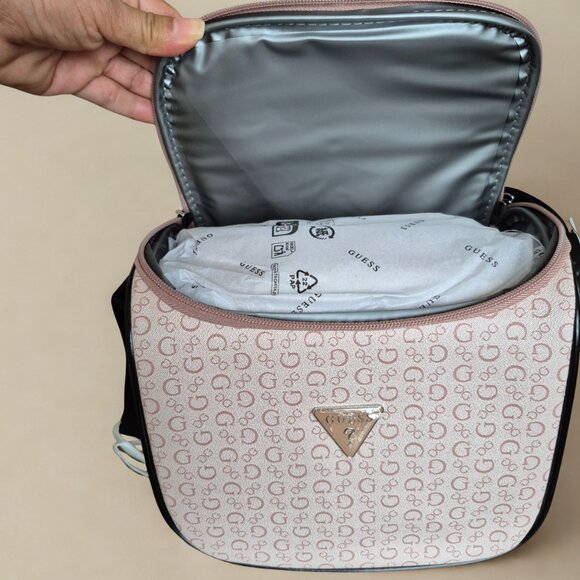 Guess Insulated Lunch Bag Junction Travel Signature Logo, light rose NWT - Picture 2 of 8